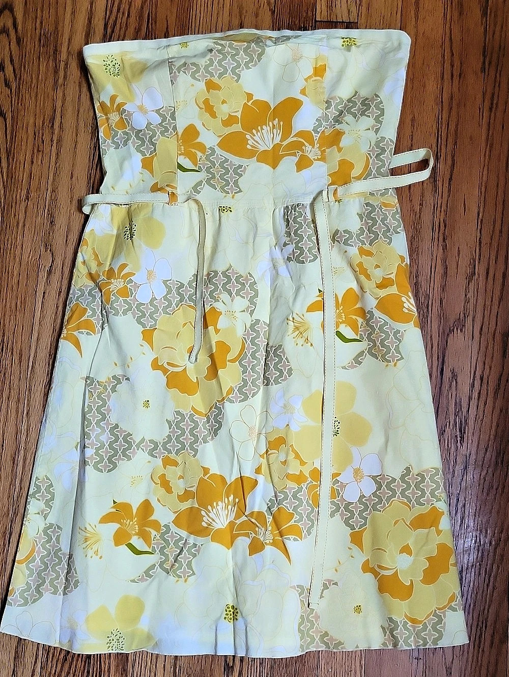 Old Navy Floral Strapless Dress Size 10 Like New